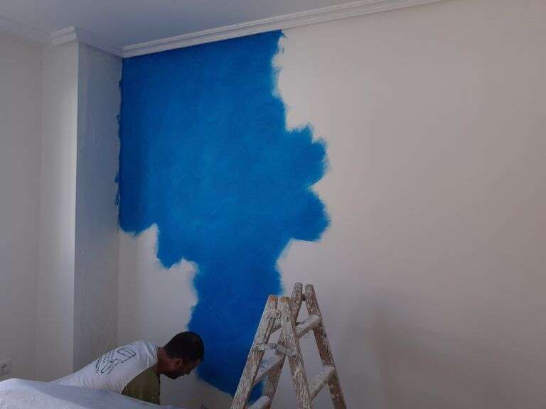 Empezando a decorar.